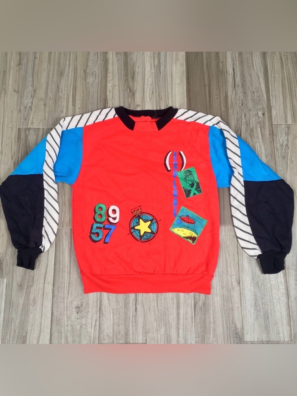 NWOT Unisex ADVENTURE & EXPLORE Color Block Fleece